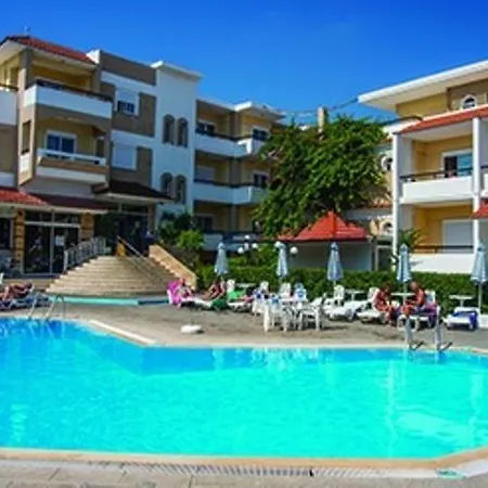 Kassandra Hotel apartamentowy 3*