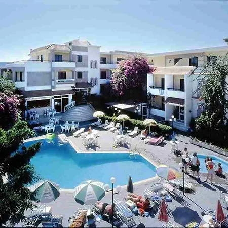 Kassandra Hotel apartamentowy 3*