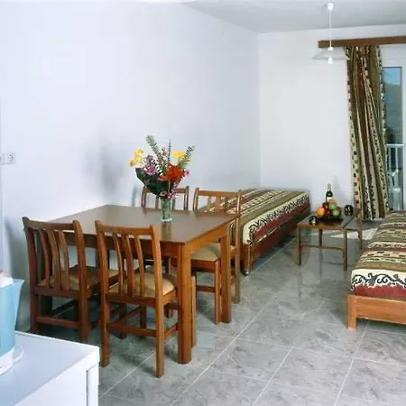 Hotel apartamentowy Kassandra 3*