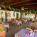 Kassandra 公寓式酒店