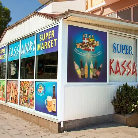 Kassandra Aparthotel 3*