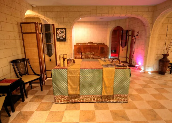 Kassandra إياليسوس