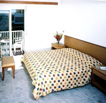 Hotel de apartamente Kassandra 3*